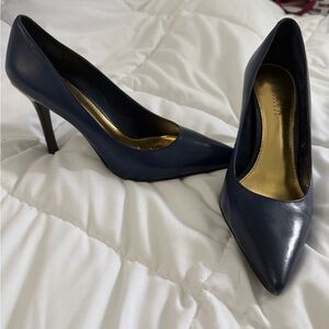 Elegant Lauren by Ralph Lauren Navy Women's Stilettos 7b